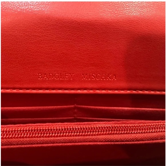 NWT Badgley Mischka Crossbody Bag - Picture 4 of 9